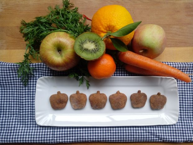 biscotti alla frutta per cani